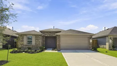 614 Meadowknoll Dr, Crosby, TX 77532