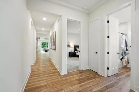 Entry Way - 17536 Muncie St, Gardner, KS 66030 photo 1 of 2