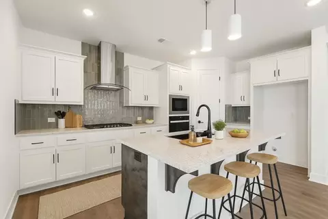 Kitchen - 17536 Muncie St, Gardner, KS 66030 photo 1 of 6