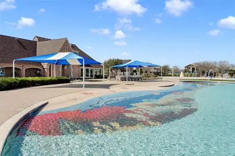 Exterior - 144 Burnett Dr, Lavon, TX 75166 photo 9 of 9