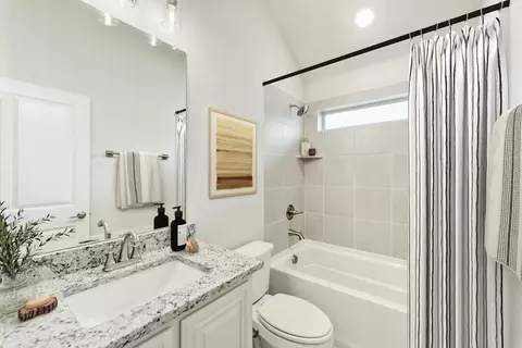 Bath - 144 Burnett Dr, Lavon, TX 75166 photo 4 of 4