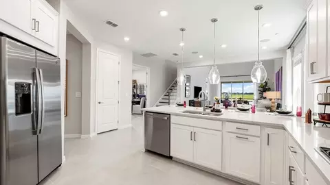 Kitchen - 13610 Cornerstone Way, Parrish, FL 34219 photo 3 of 12