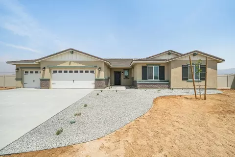14835 White Sage Rd, Apple Valley, CA 92307