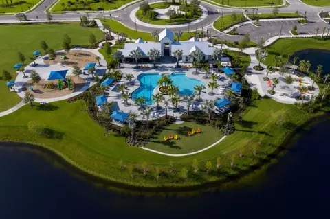 View/Area - 11244 Meadow River Way, Parrish, FL 34219 photo 4 of 10