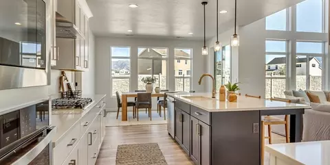 Kitchen - 3381 S 2410 W, Syracuse, UT 84075 photo 4 of 5