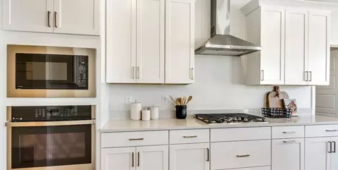 Kitchen - 3381 S 2410 W, Syracuse, UT 84075 photo 2 of 5