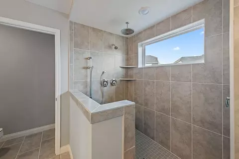 Bath - 30 Morris St, Springboro, OH 45066 photo 1 of 3