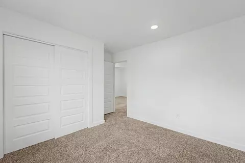 Bedroom - 611 Apollo Ave, Centerton, AR 72719 photo 3 of 8