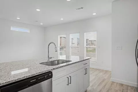 Kitchen - 611 Apollo Ave, Centerton, AR 72719 photo 2 of 8