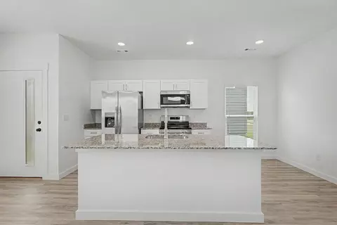 Kitchen - 611 Apollo Ave, Centerton, AR 72719 photo 1 of 8