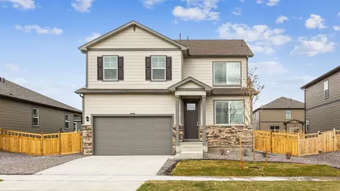 7413 26th St, Greeley, CO 80634