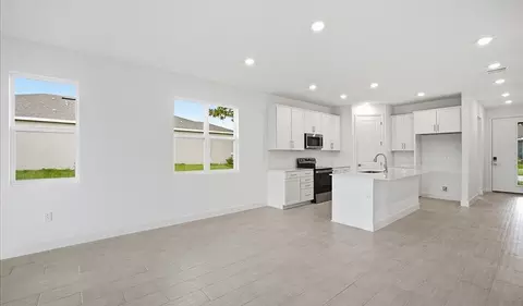 Kitchen - 9210 Players Dr, Spring Hill, FL 34613 photo 5 of 5