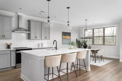 Kitchen - Fox Gap Ln, Hixson, TN 37343 photo 1 of 6