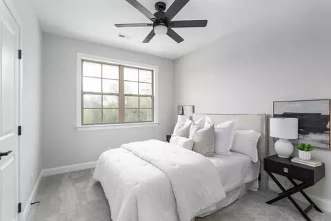 Bedroom - Fox Gap Ln, Hixson, TN 37343 photo 1 of 8