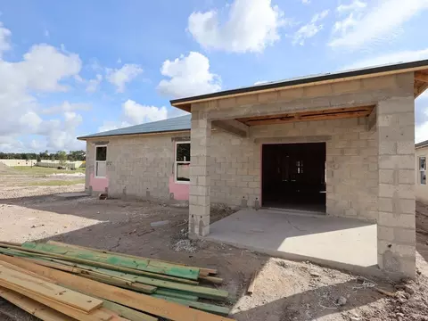 4947 Bay Forest Ct, Wimauma, FL 33598