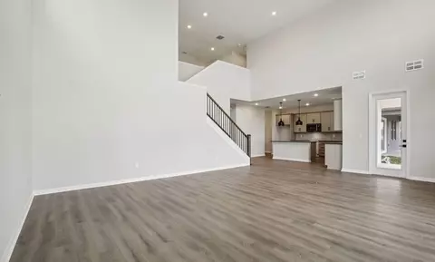 Living - 10164 Hidden Hammock Loop, Parrish, FL 34219 photo 4 of 7