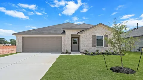 8738 Lake Valley Dr, Montgomery, TX 77316