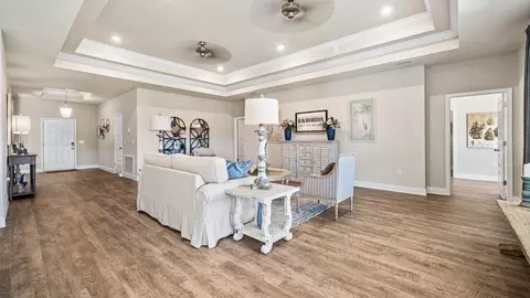 Entry Way - 28025 Hallow Trl, Elberta, AL 36530 photo 8 of 8
