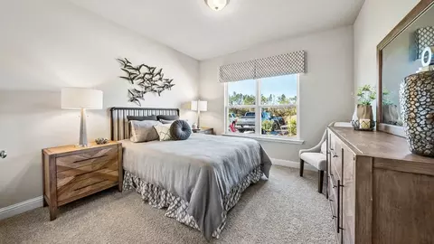 Bedroom - 28025 Hallow Trl, Elberta, AL 36530 photo 8 of 17