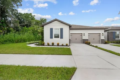 5601 Imagination Dr, Fort Pierce, FL 34947