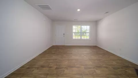 4 Oak Edge Ln, Greer, SC 29651 photo 7