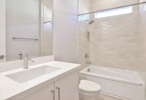 Bath - 4669 Starglow Dr, Lincoln, CA 95648 photo 3 of 3
