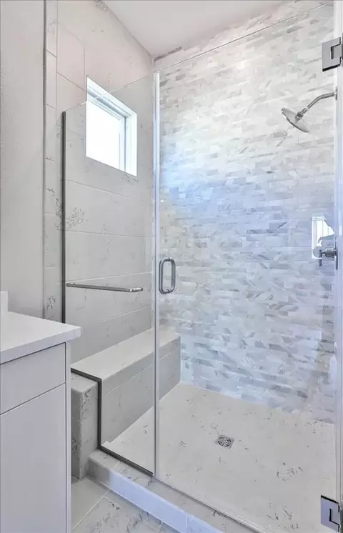 Bath - 4669 Starglow Dr, Lincoln, CA 95648 photo 2 of 3