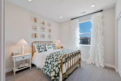 Bedroom - 113 Bushwillow Way, Piru, CA 93040 photo 4 of 5