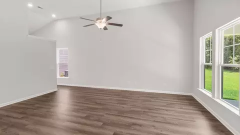 Living - 39 Blues Dr, Pooler, GA 31322 photo 1 of 3