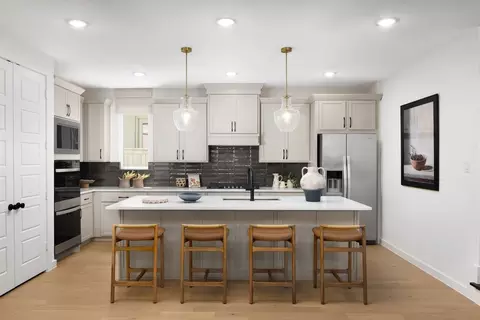 Kitchen - 1804 Casting Rdg, Mesquite, TX 75181 photo 2 of 3