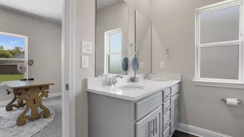 Entry Way - Fields Way, Pass Christian, MS 39571 photo 8 of 13