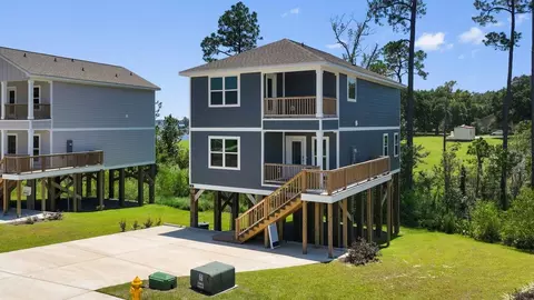 Exterior - Fields Way, Pass Christian, MS 39571 photo 2 of 4