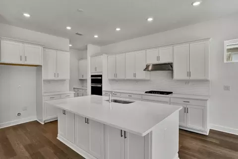 Kitchen - 106 Brickstone Trce, Saint Augustine, FL 32092 photo 2 of 10