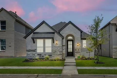 365 Elk Dr, Fate, TX 75189
