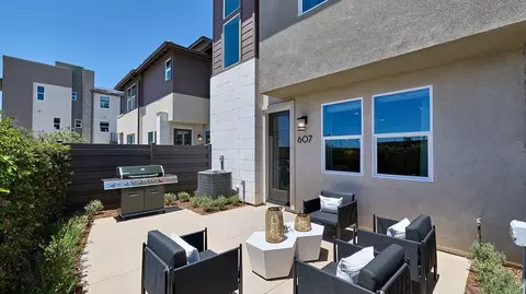 Exterior - 603 Propulsion Rd, San Marcos, CA 92078 photo 5 of 9