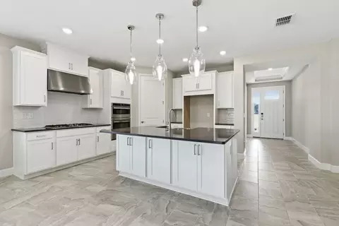 Kitchen - 86659 Swift Launch Path, Yulee, FL 32097 photo 11 of 14