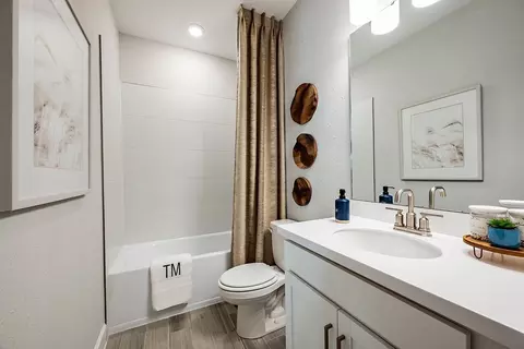 Bath - 86659 Swift Launch Path, Yulee, FL 32097 photo 4 of 24