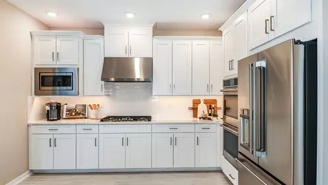 Kitchen - 86659 Swift Launch Path, Yulee, FL 32097 photo 5 of 16