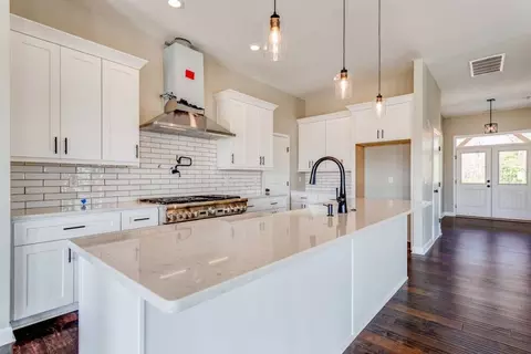 Kitchen - 234 Hall Rd, Hampton, VA 23664 photo 4 of 6