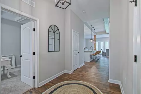 Entry Way - 234 Hall Rd, Hampton, VA 23664 photo 4 of 4