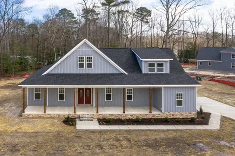 Exterior - 234 Hall Rd, Hampton, VA 23664 photo 14 of 20