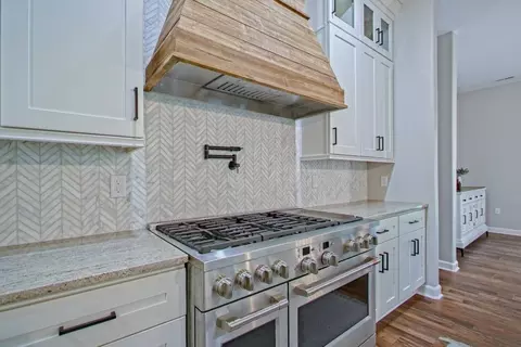 Kitchen - 234 Hall Rd, Hampton, VA 23664 photo 6 of 6