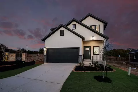 9302 Pioneer Jct, San Antonio, TX 78254