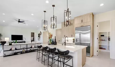 Kitchen - 524 E Bramish Place Dr, Washington, UT 84780 photo 2 of 3