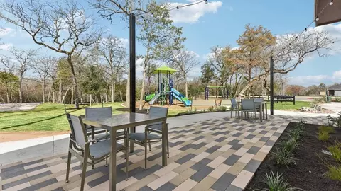 View/Area - 223 Constanza Trl, Bastrop, TX 78602 photo 4 of 9