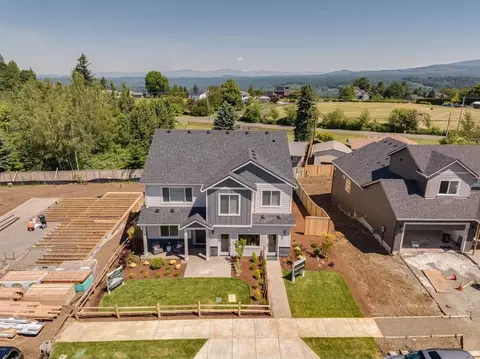 2209 NE Claire Rd, Estacada, OR 97023