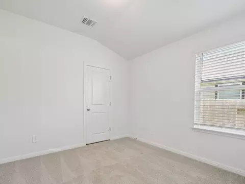 Bedroom - 100 Hemp Hl, Jarrell, TX 76537 photo 3 of 4