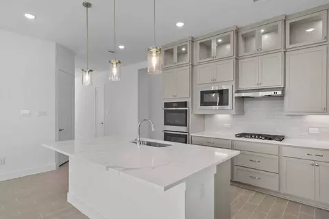 12305 Lantern Cove Drmodel, Texas City, TX 77591