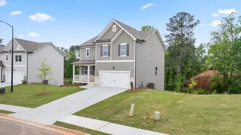206 Thompson Ridge Ln, Dallas, GA 30132