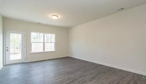 Living - Cottage Ct, Thomaston, GA 30286 photo 3 of 4